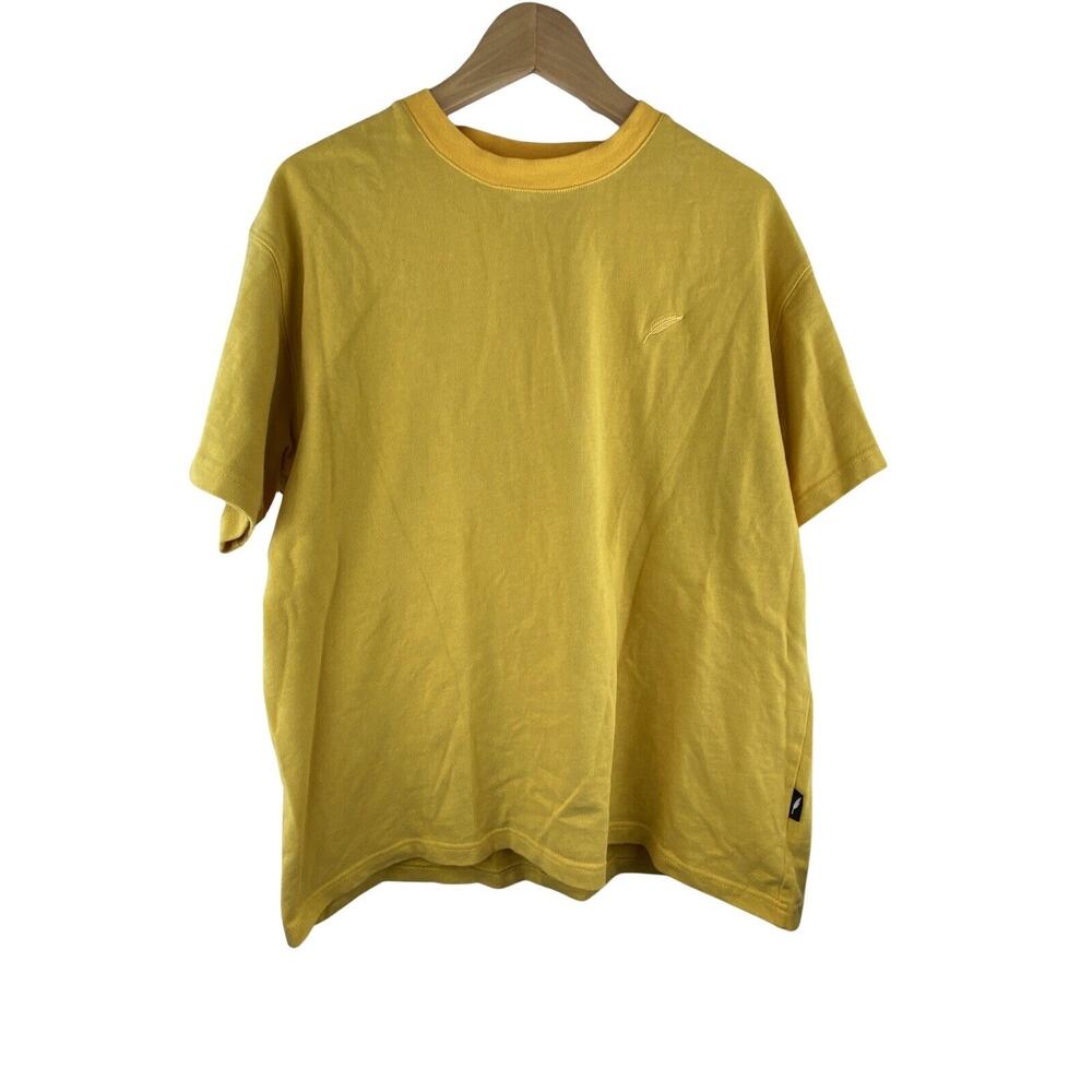 Publish Heavyweight Yellow Embroidered T Shirt mens Large